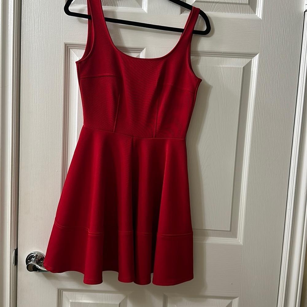 Lulus red dress